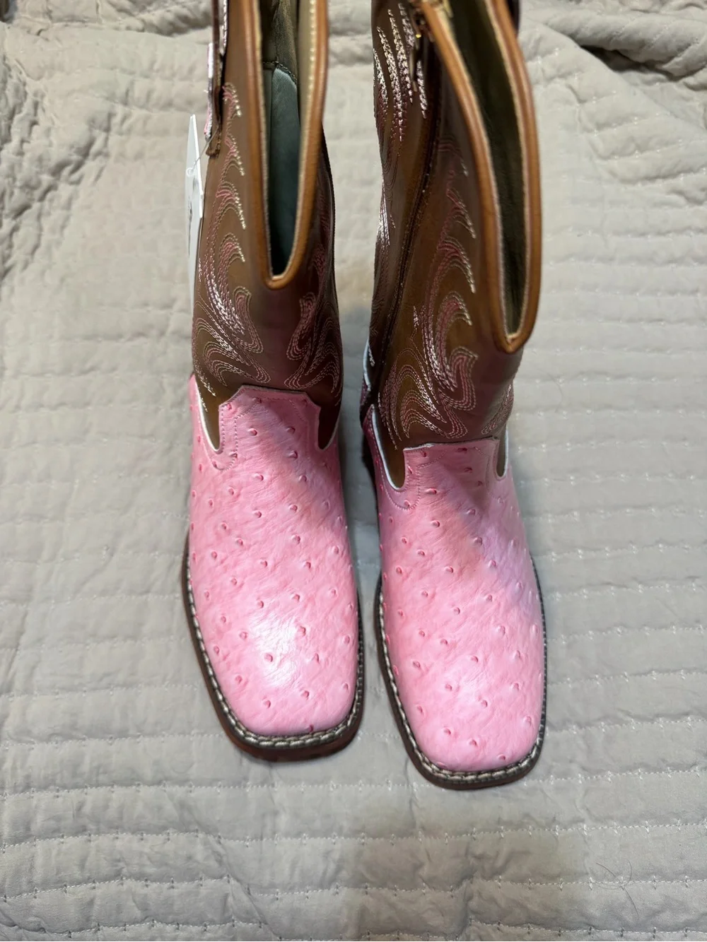 Rollda Girls Pink Faux Ostrich Western Cowboy Boots Size 7 NWT No Box